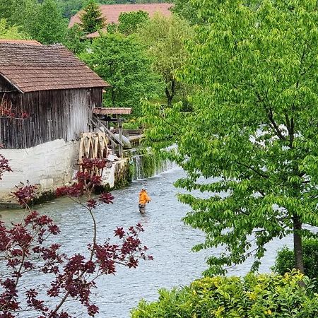 Krka River Lodge Znojile pri Krki Dış mekan fotoğraf