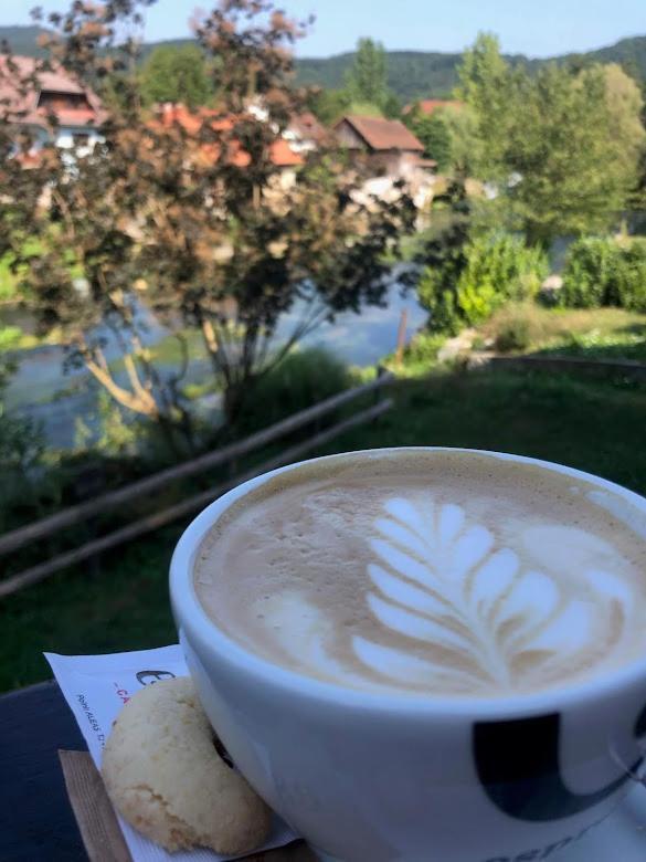 Krka River Lodge Znojile pri Krki Dış mekan fotoğraf