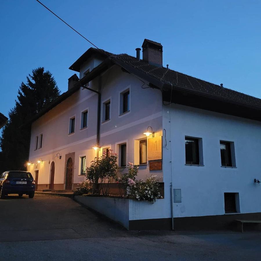 Krka River Lodge Znojile pri Krki Dış mekan fotoğraf