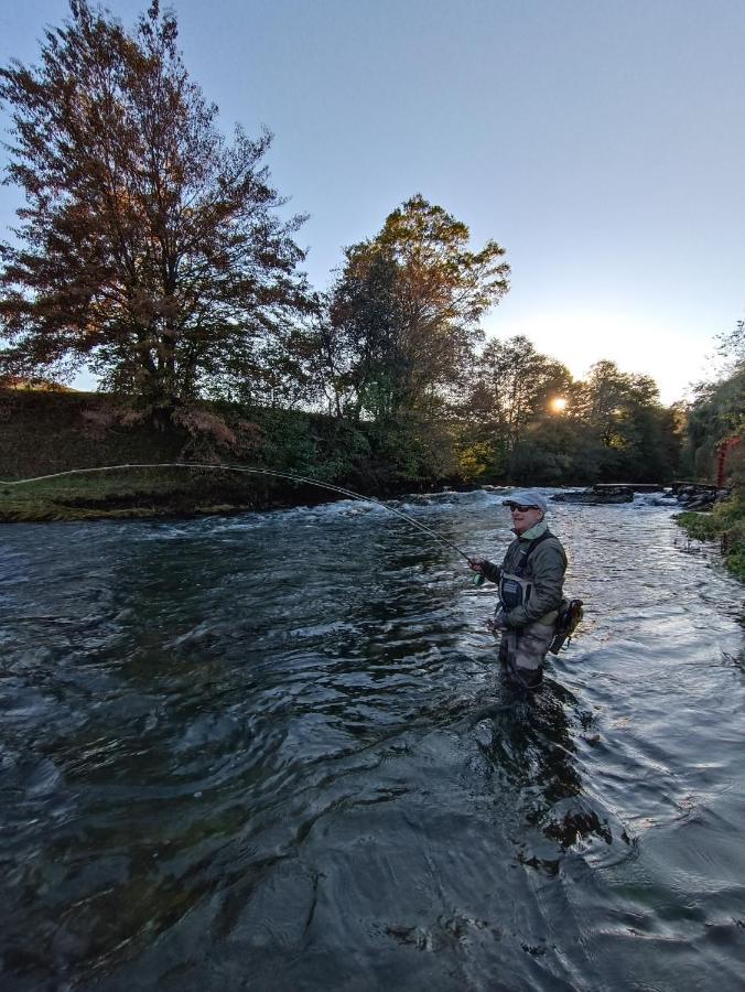 Krka River Lodge Znojile pri Krki Dış mekan fotoğraf